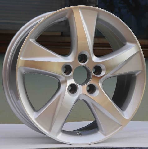 7004-CAST alloy wheel