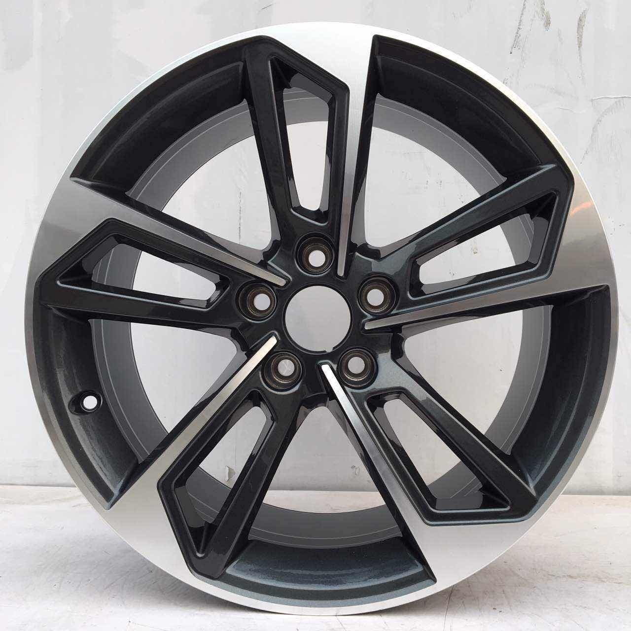 85015I-CAST alloy wheel