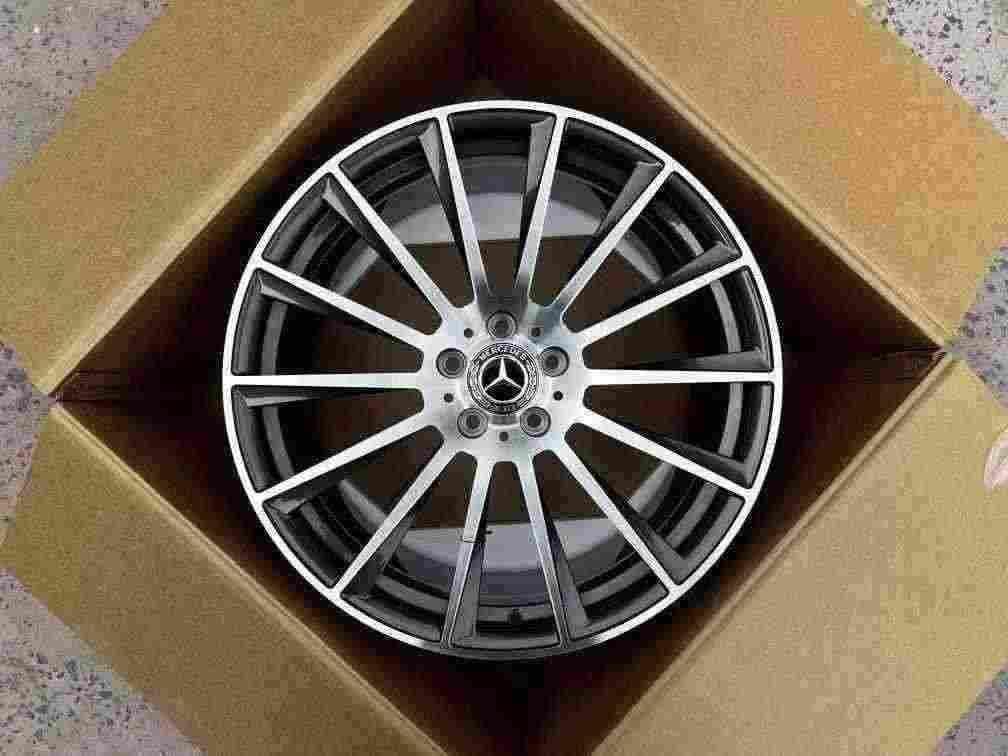 1104B-FORGED angle view