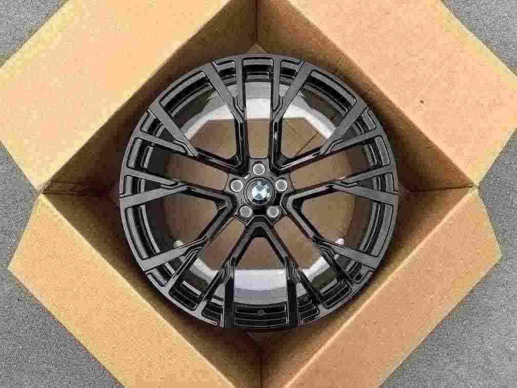 1234-FORGED alloy wheel