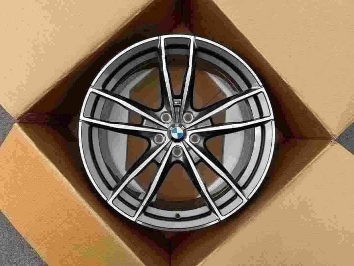 1242-FORGED alloy wheel