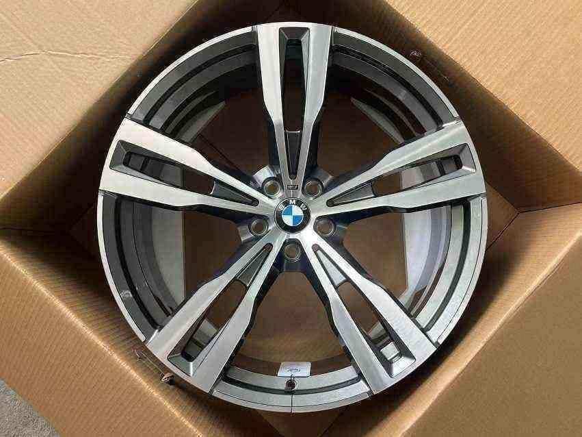 1246-FORGED angle view