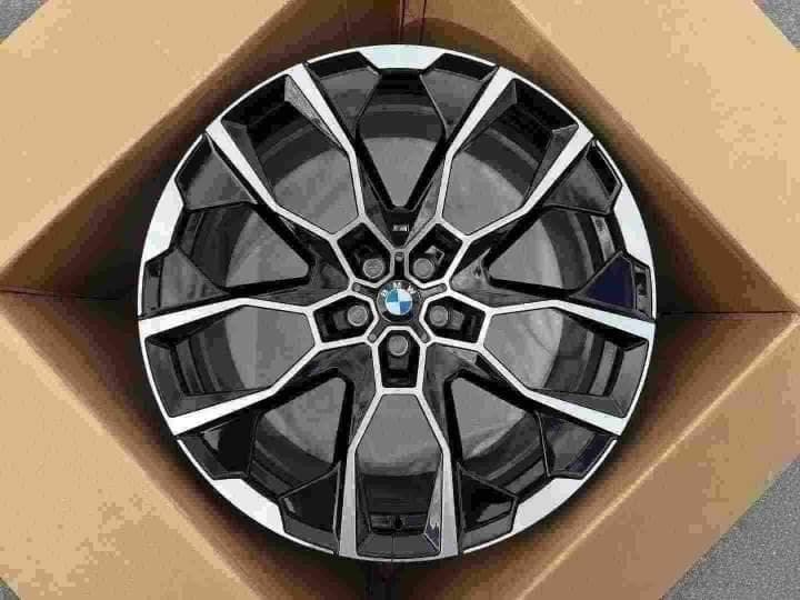 1249-FORGED alloy wheel