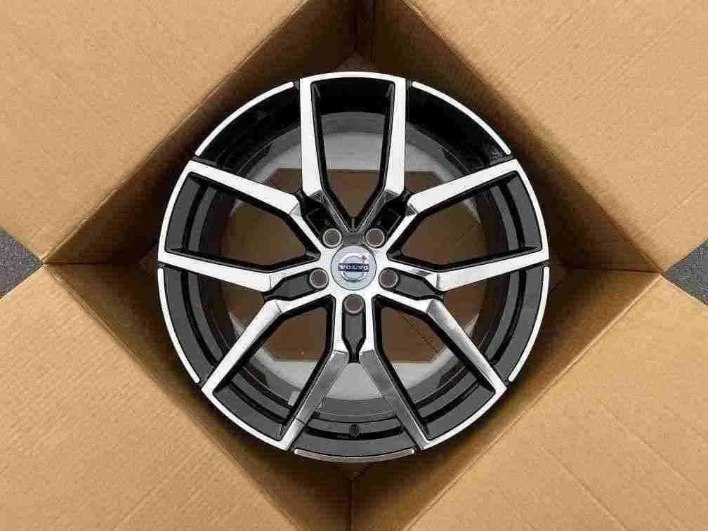 1909-FORGED angle view