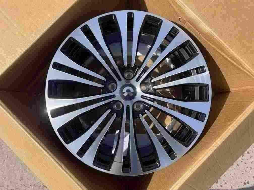 1924-FORGED alloy wheel