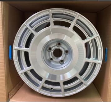 9087-FORGED alloy wheel