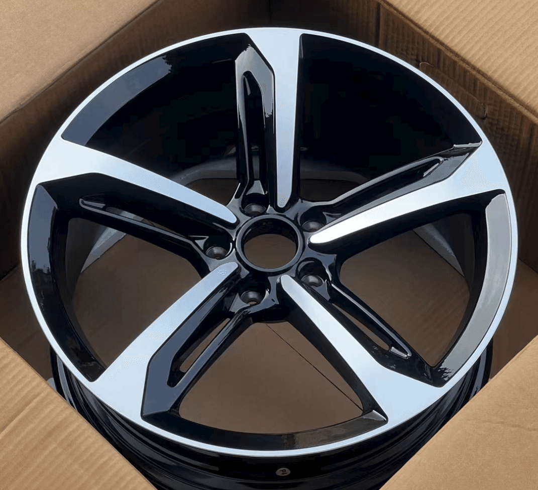 F022188004M3015-FLOW-FORMED alloy wheel
