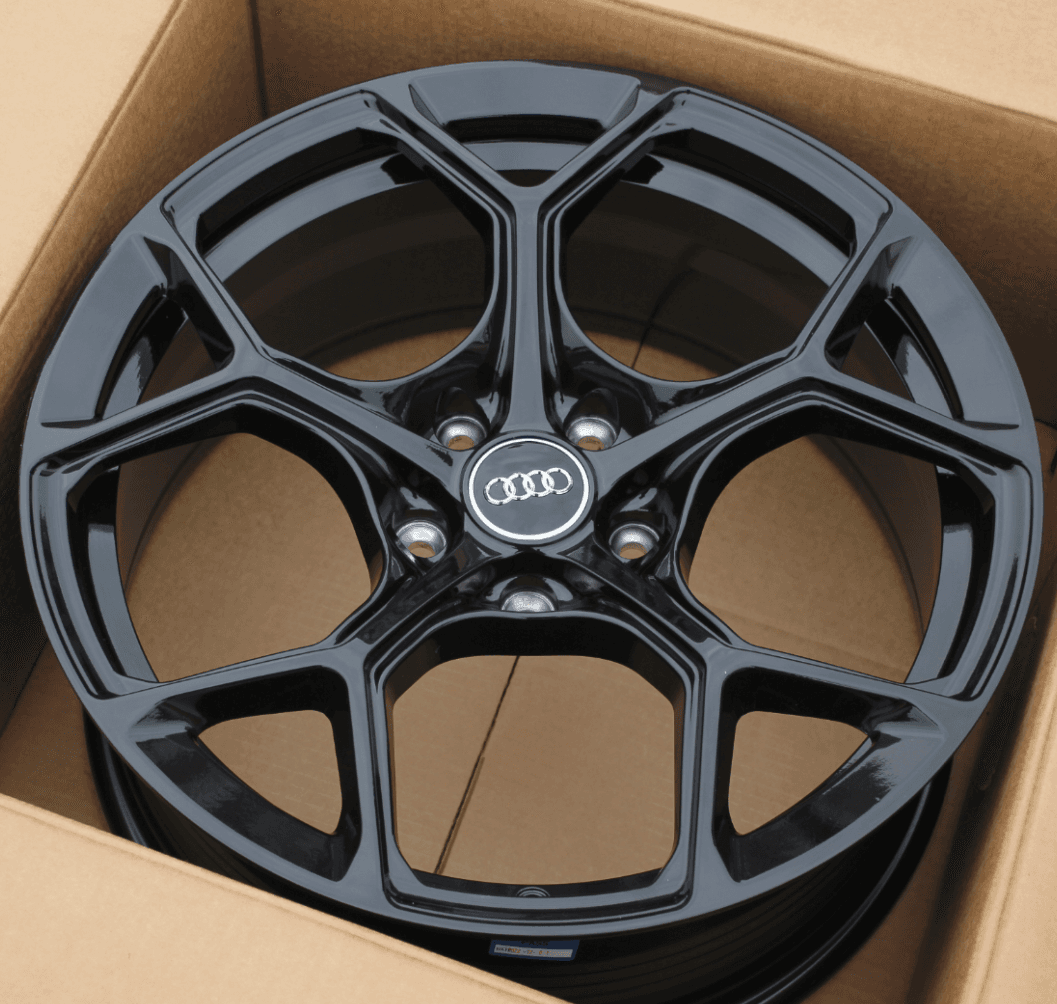 F117208503S3228-FLOW-FORMED alloy wheel