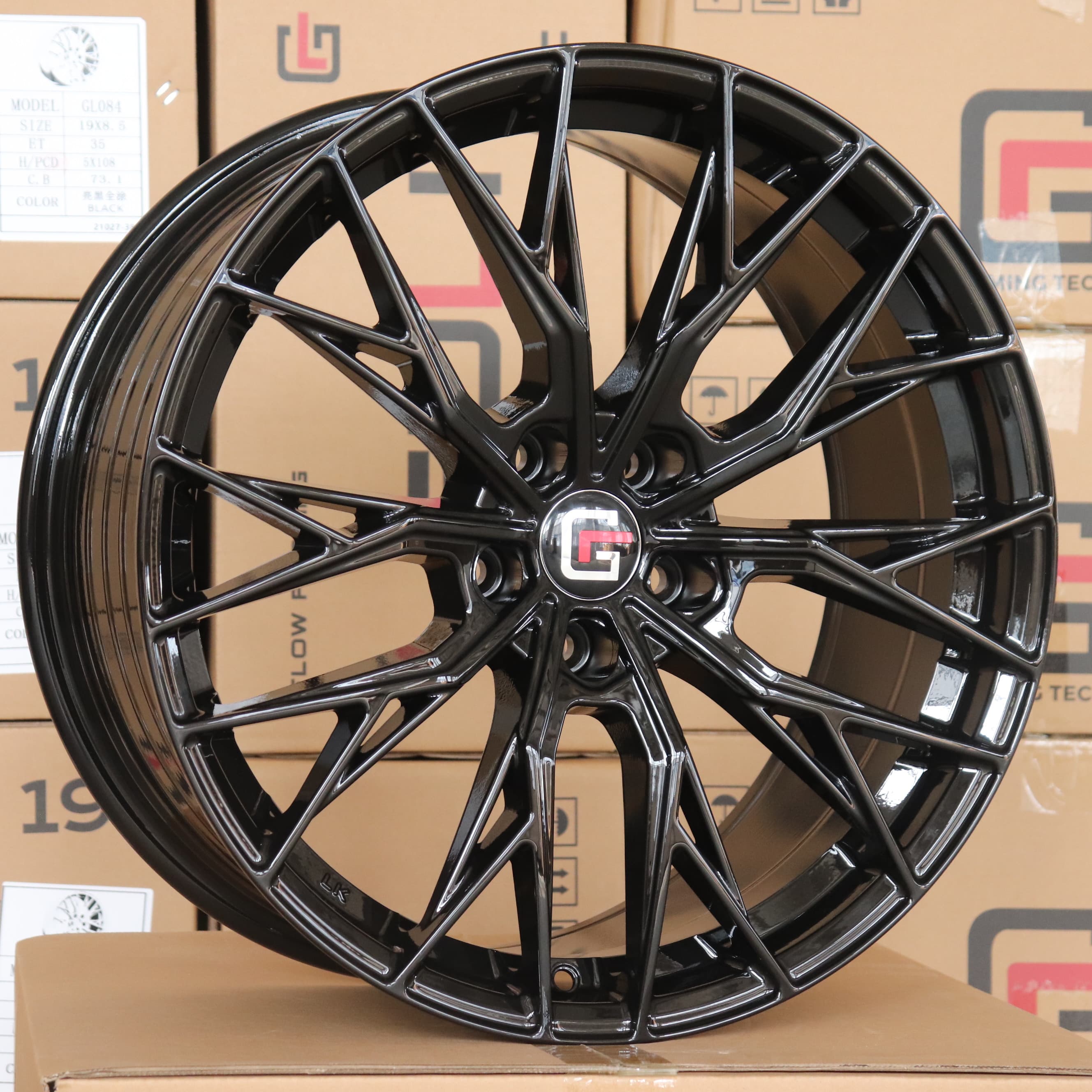 GL084-FLOW-FORMED alloy wheel